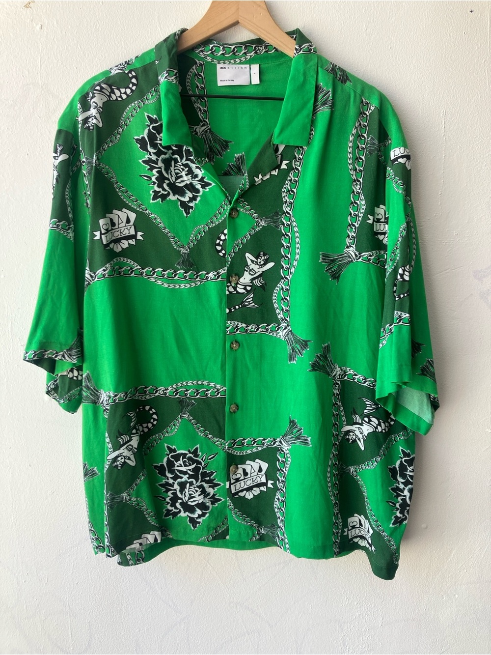 ASOS Green and Black Patterned Short-Sleeve Button-Down Shirt
